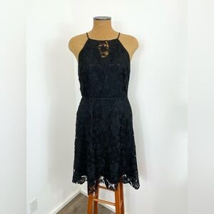 White House Black Market Women’s Dress 10 Eyelet Style Floral Lace Overlay Black